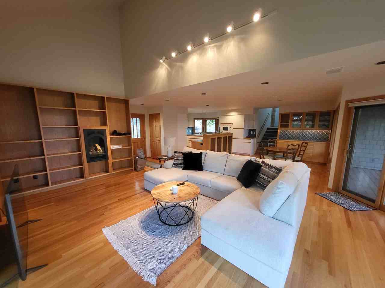 124 Nw Utica Ave - Photo 7 of 26