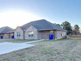 60 Pine Ridge Ln - Photo 1 of 1