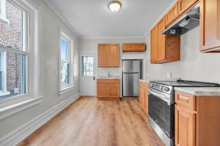 325 1/2 N Franklin St - Photo 1 of 1