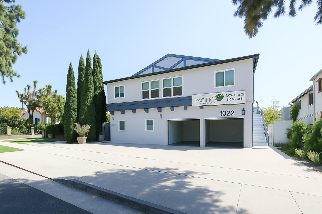 1022 Pacific St - Photo 5 of 13