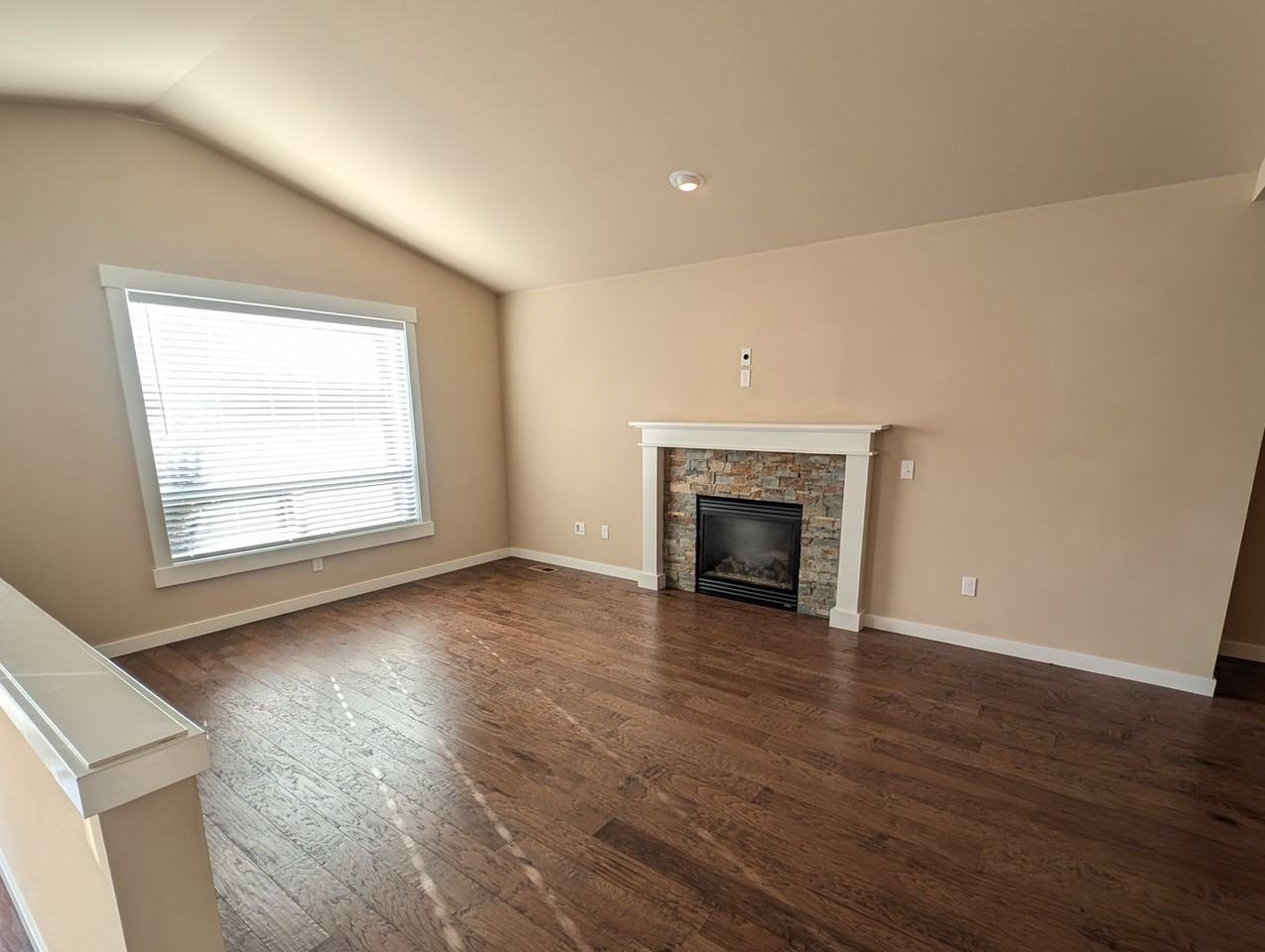 21408 40th Ct W - Photo 2 of 16