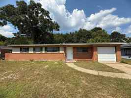 featured image of 6522 Julia Dr