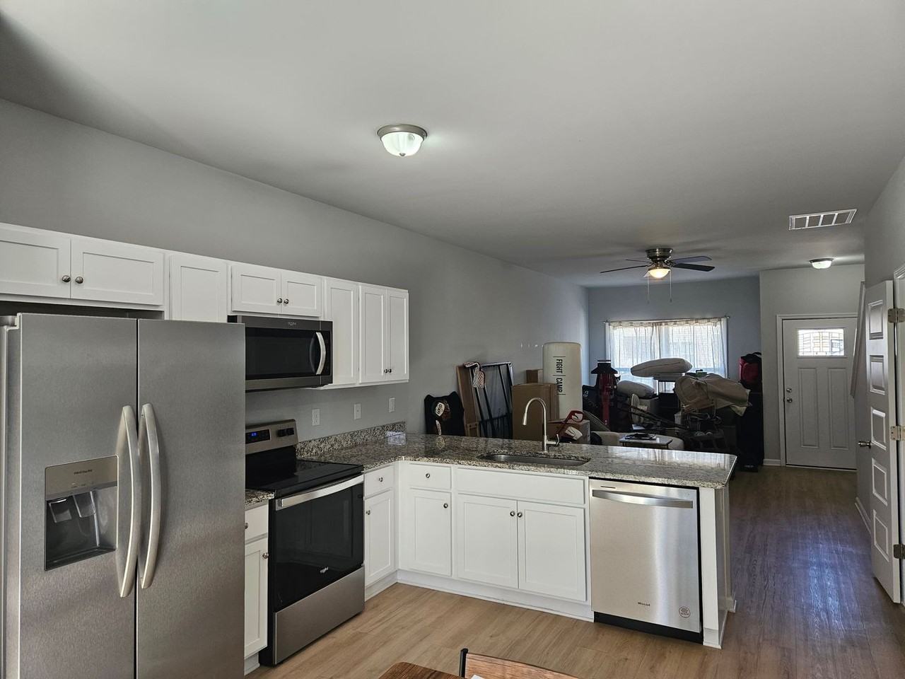 155 Buckhorn Ave - Photo 7 of 20