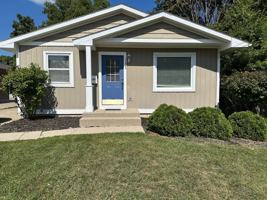 featured image of 1121 Crescent Street Northeast