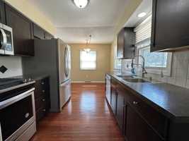 featured image of 1121 Crescent St Ne
