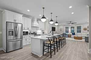 featured image of 331 Live Oak St