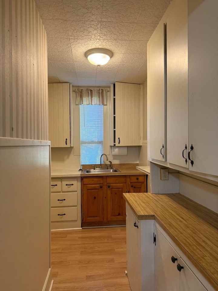 66 Stroudwater St #2 - Photo 4 of 9