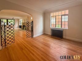 featured image of 16904 La Salle Ave