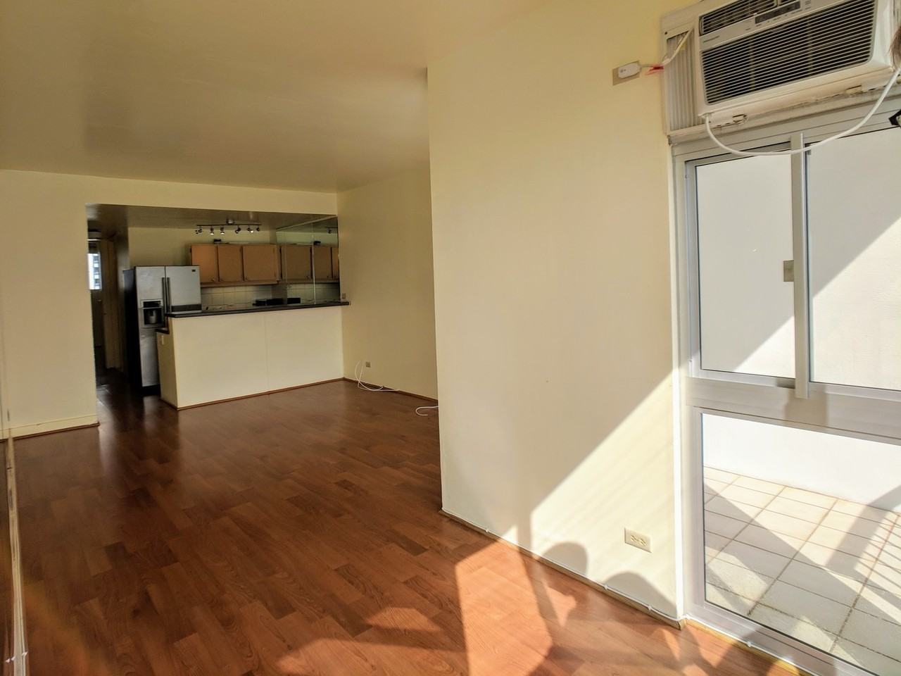 2611 Ala Wai Blvd #2504 - Photo 6 of 15