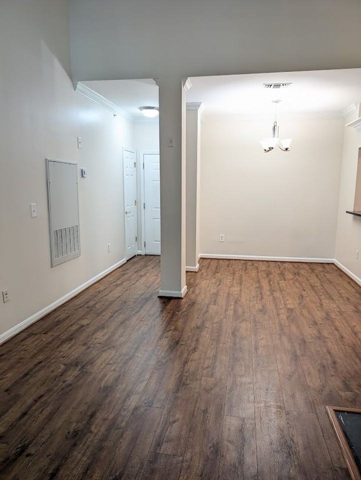 4560 Strutfield Ln #1414 - Photo 2 of 32