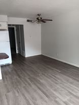 Newburgh Hidden Apartments 1 and 2 bedroom, Quiet Living - Photo 1 of 1