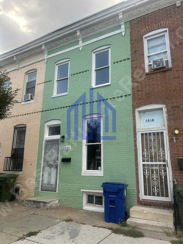 1516 N Stricker St - Photo 2 of 10