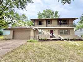 featured image of 8903 Mastin St