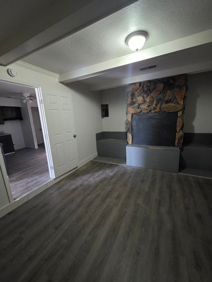 716 St Martin Drive - Photo 6 of 9