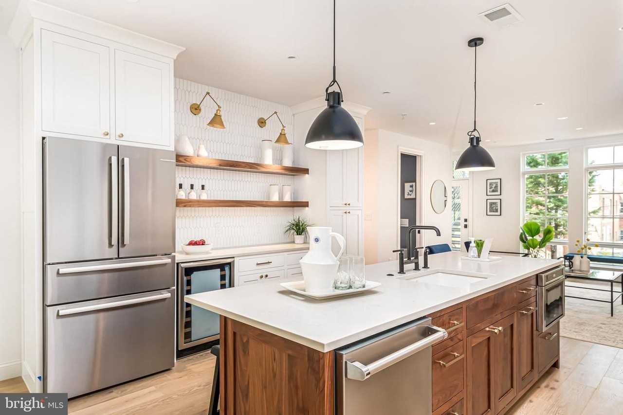 467 M St Nw #2 - Photo 3 of 38