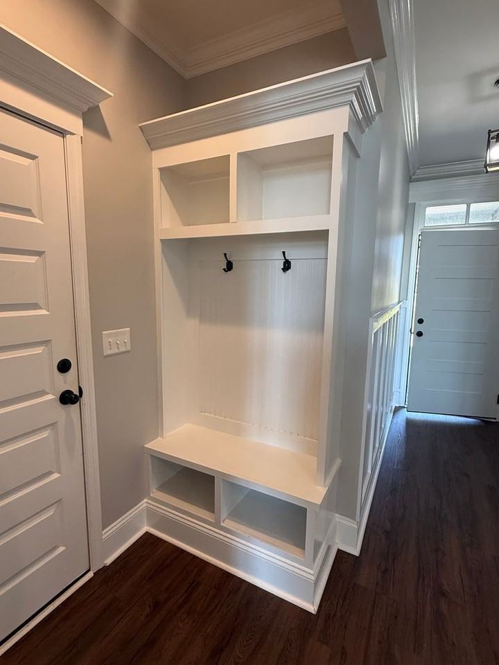 25 Remington Ln - Photo 2 of 24