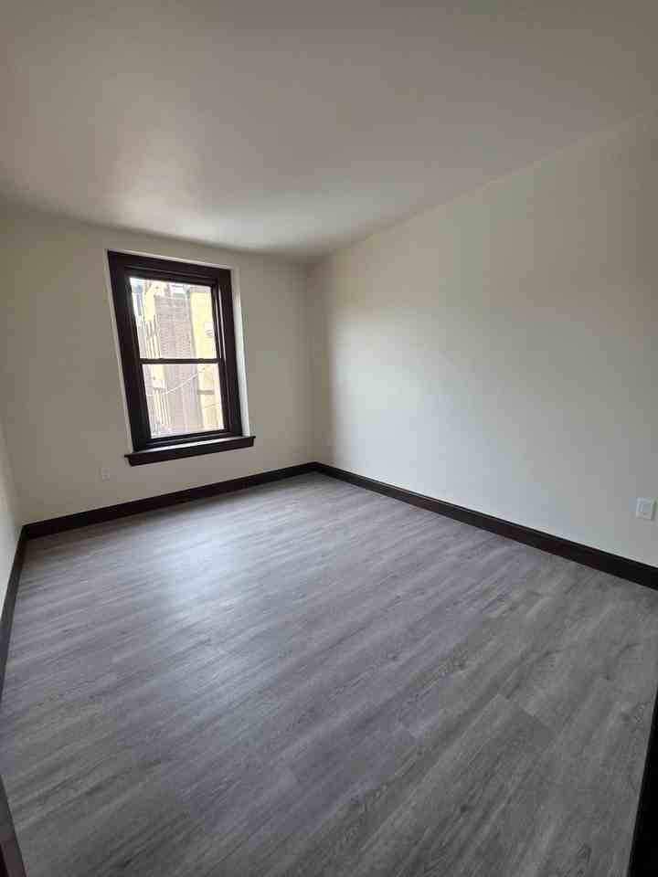 City Garden Lofts - Photo 2 of 5