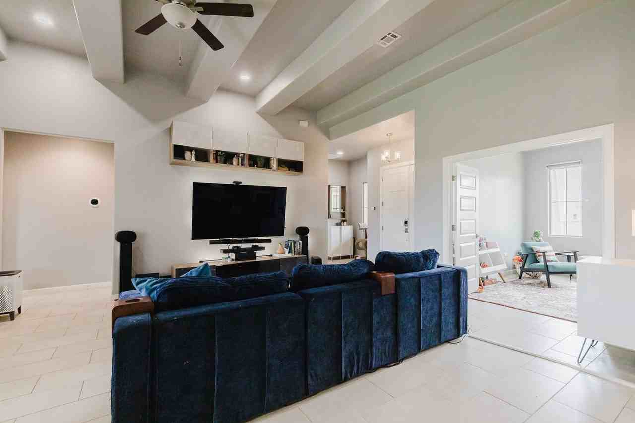 3468 Tesuque Dr - Photo 6 of 42