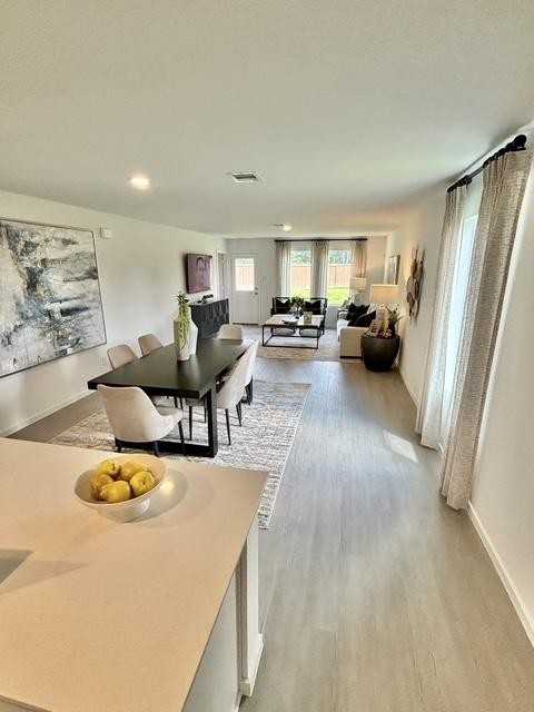 1747 W Stroker Rd - Photo 3 of 37