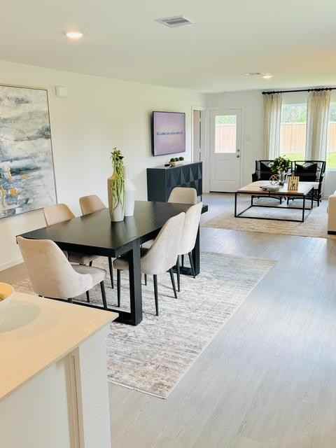 1747 W Stroker Rd - Photo 4 of 37