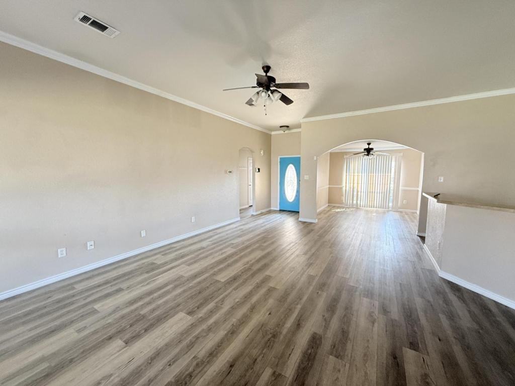 2409 Gail Dr - Photo 6 of 39