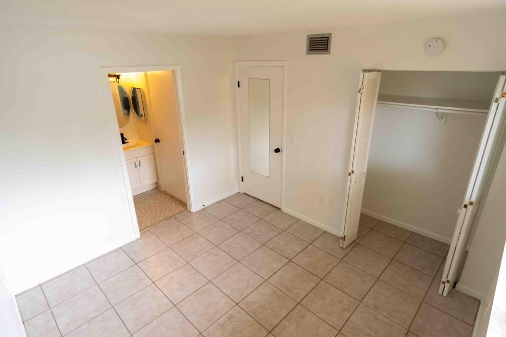 315 Buchanan Ave ##102 - Photo 6 of 17