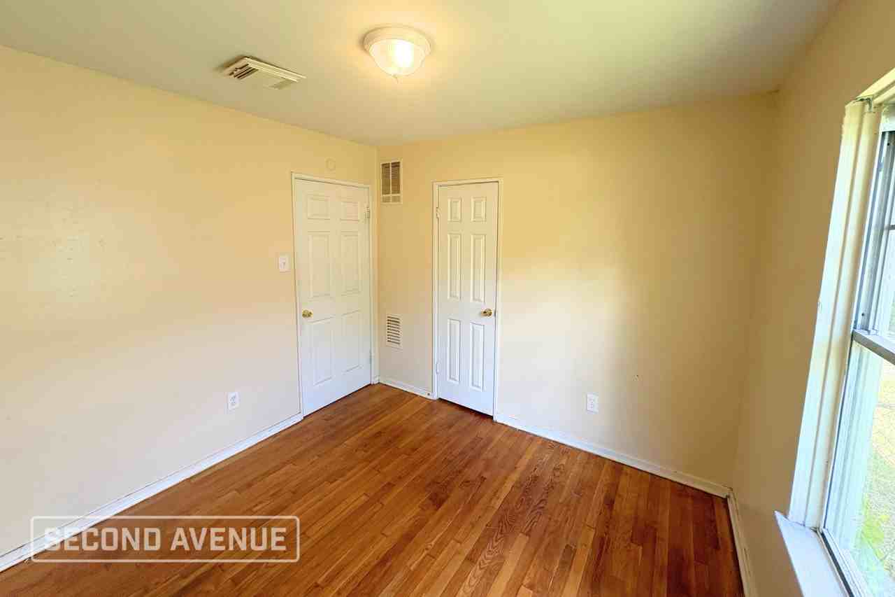 5415 Heron Dr - Photo 3 of 16