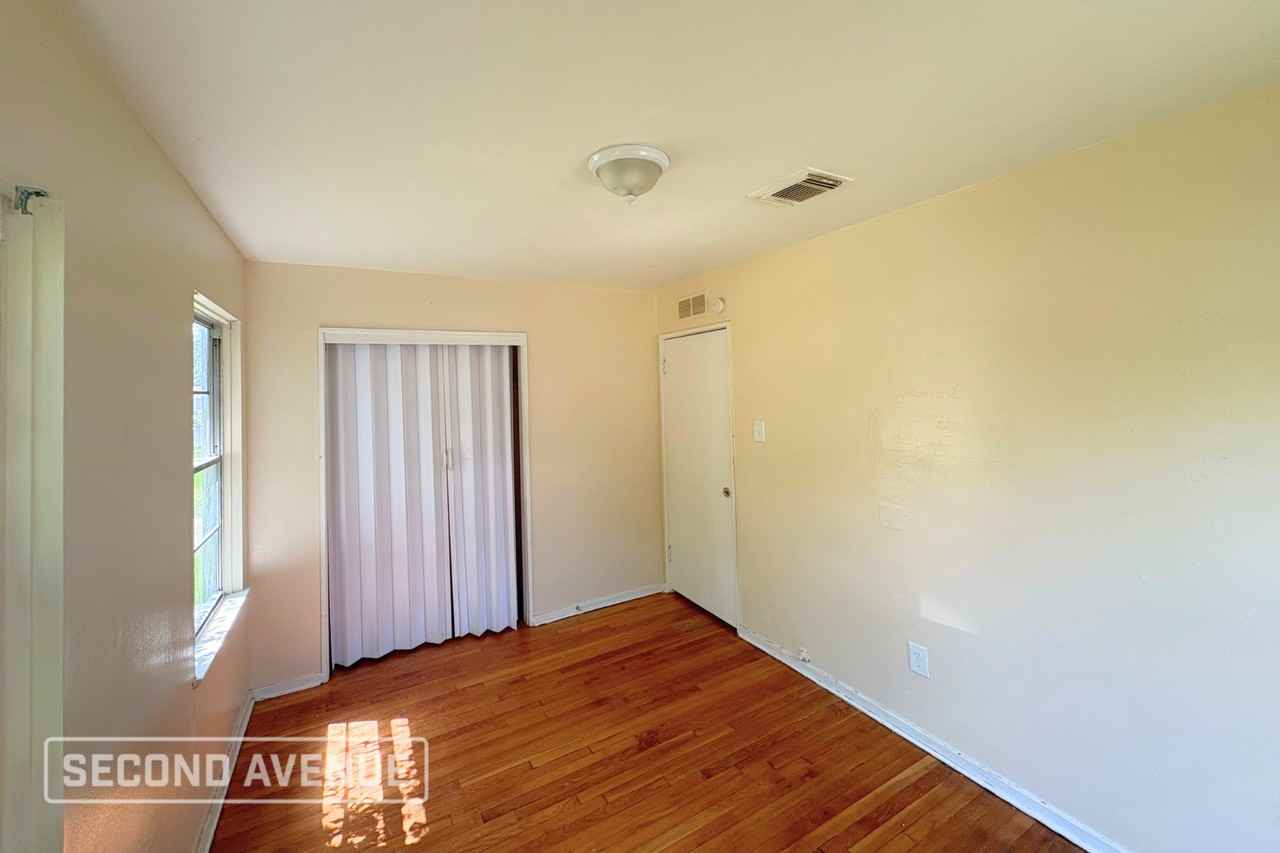 5415 Heron Dr - Photo 5 of 16