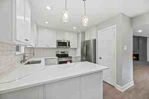 featured image of 3031 Jenny Dr