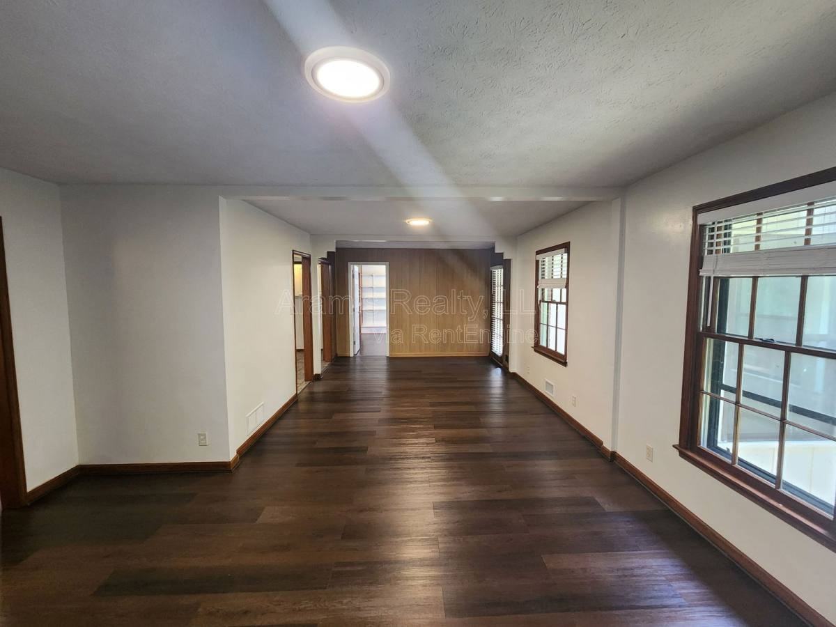 3341 Rae Pl - Photo 3 of 10