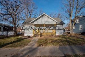 featured image of 1520 W 45th Ave