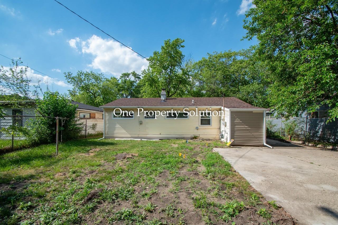 4263 W 22nd Pl - Photo 5 of 25