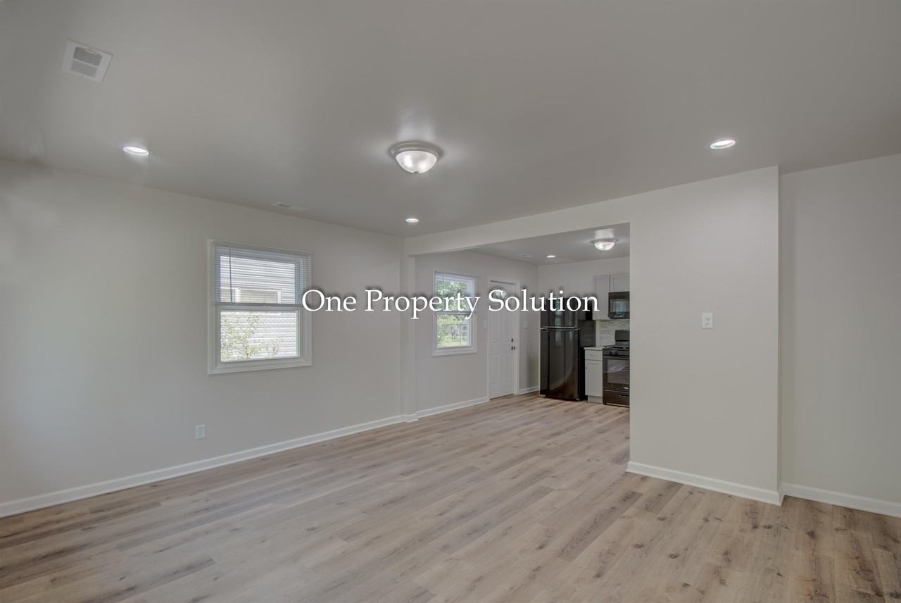 4263 W 22nd Pl - Photo 2 of 25