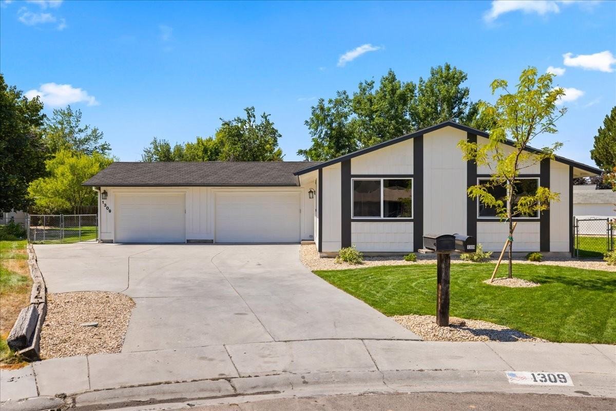 1309 West Maple Avenue #A