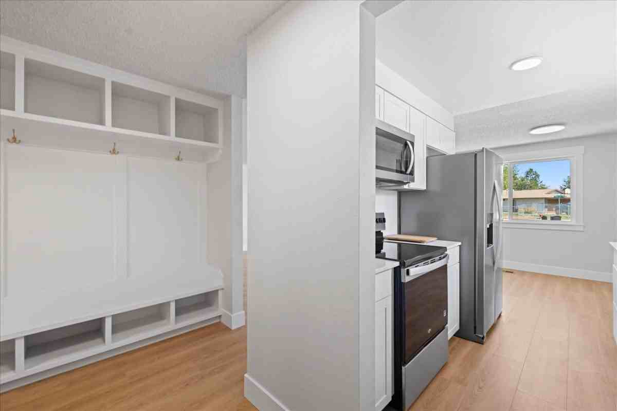 1309 W Maple Ave #A - Photo 7 of 19