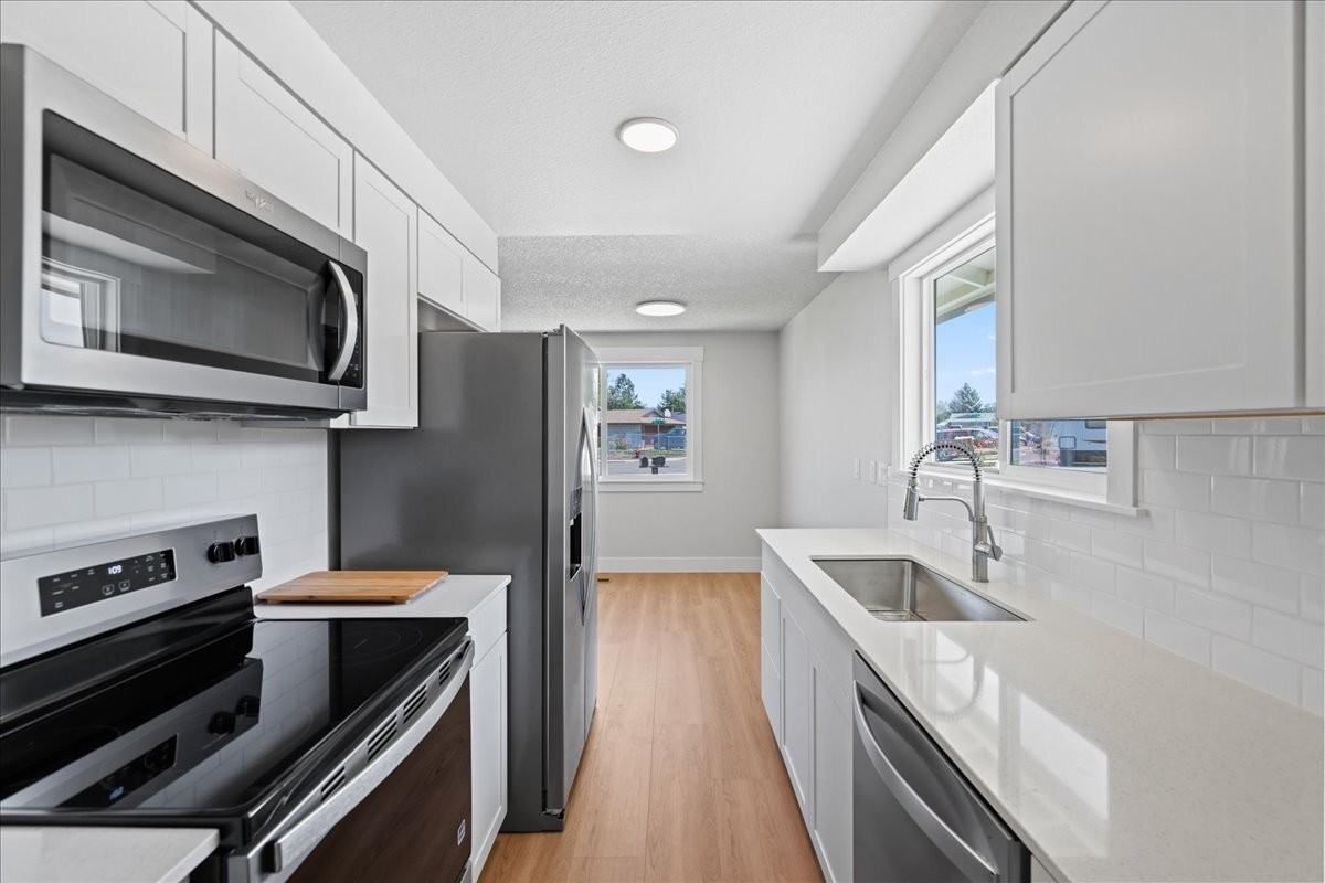 1309 W Maple Ave #A - Photo 4 of 19