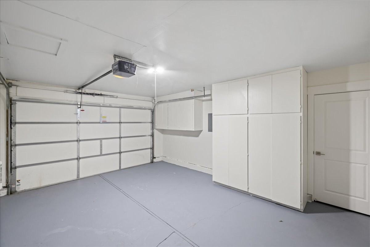 1309 W Maple Ave #A - Photo 3 of 19