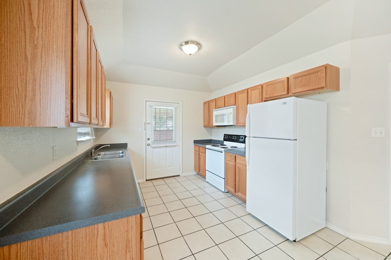 236 Rosalie Dr #A - Photo 4 of 26