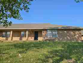 1703 Breezy Dr - Photo 1 of 1