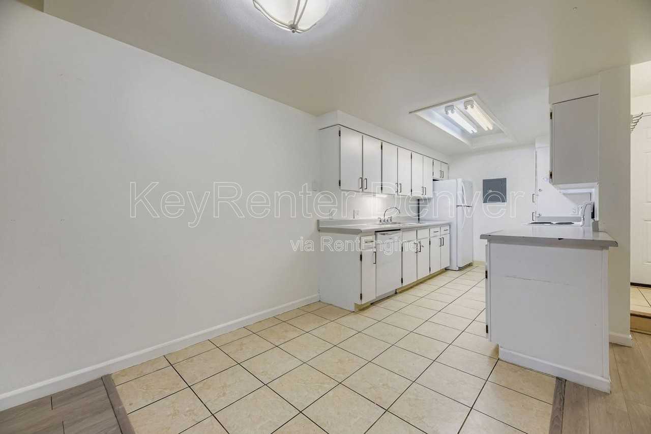 2929 W Floyd Ave #215 - Photo 6 of 18