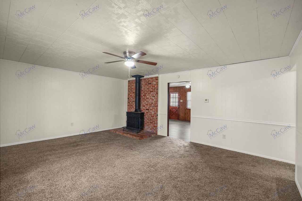 14732 Oakwood Lane - Photo 5 of 25