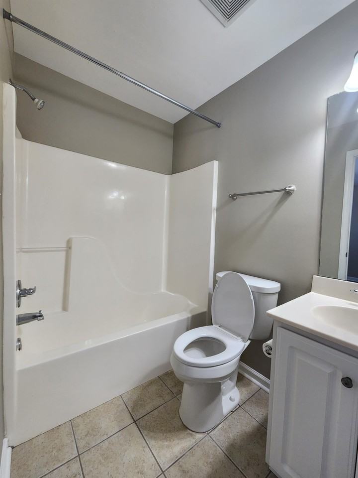 110 Artisan Pl #1 - Photo 2 of 17