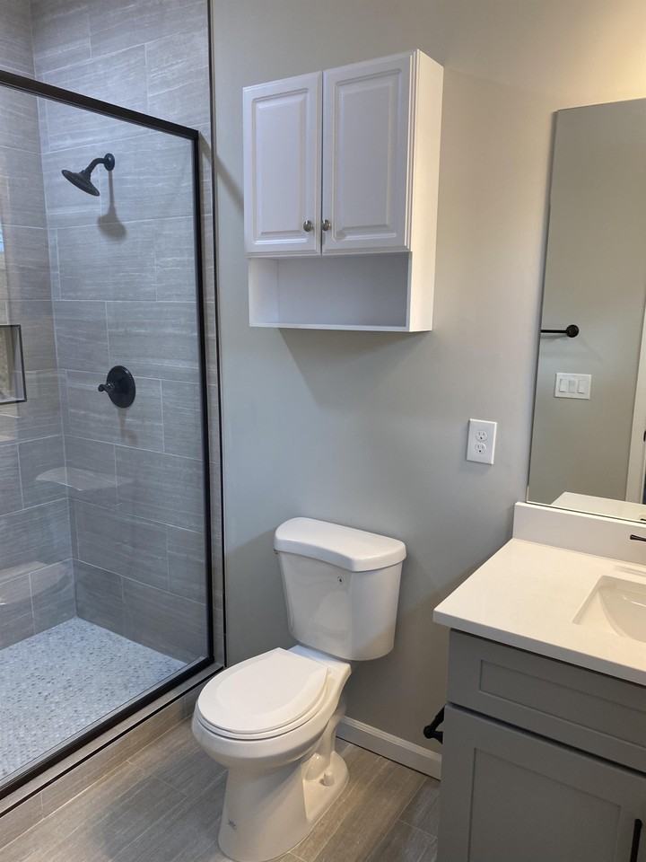 48 Claire Dr Se #B - Photo 6 of 14