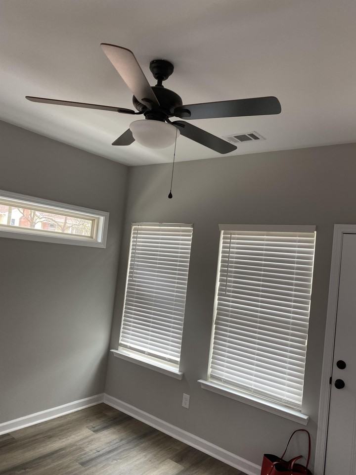48 Claire Dr Se #B - Photo 2 of 14