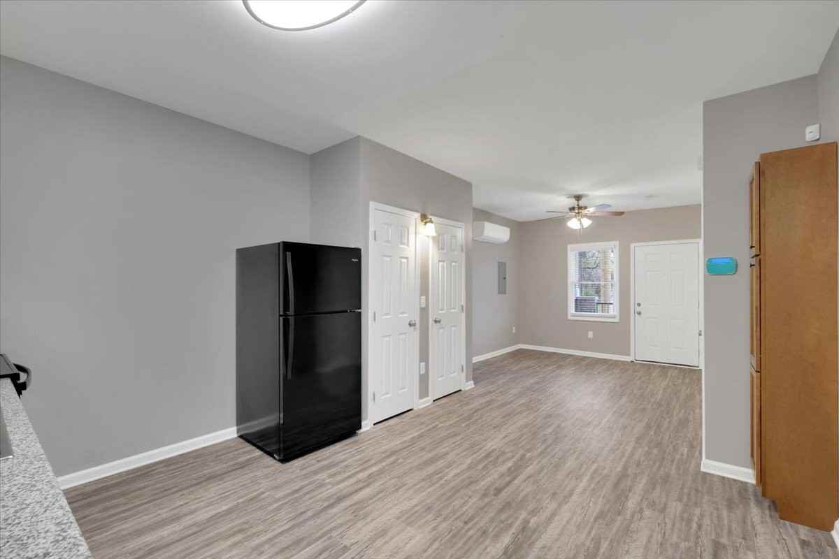 220 Dixie Hwy #1 - Photo 5 of 12