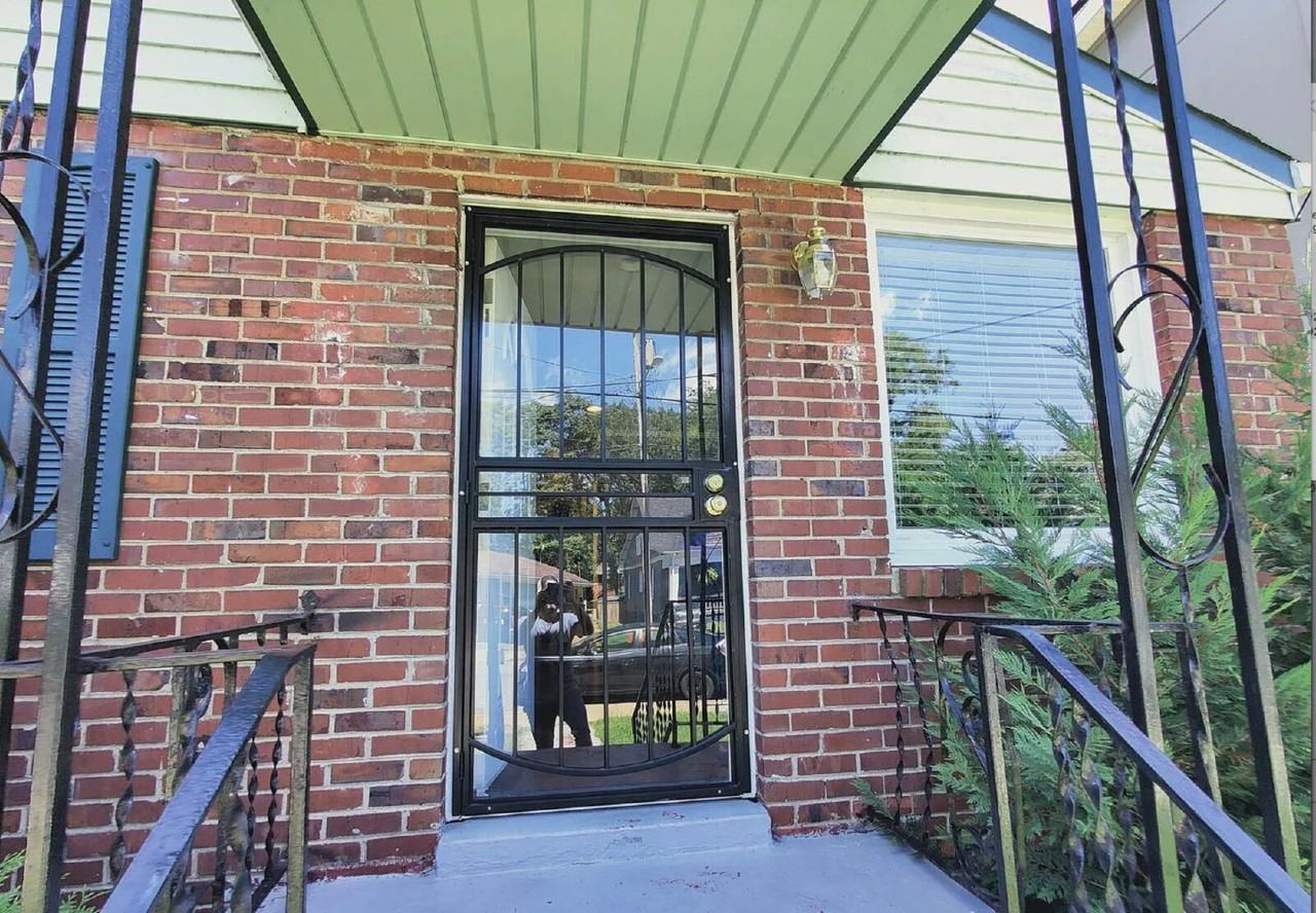 2417 Scovel St - Photo 2 of 12