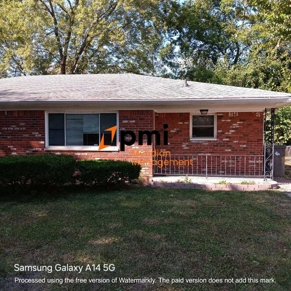 2218 N Edmondson Ave - Photo 2 of 11