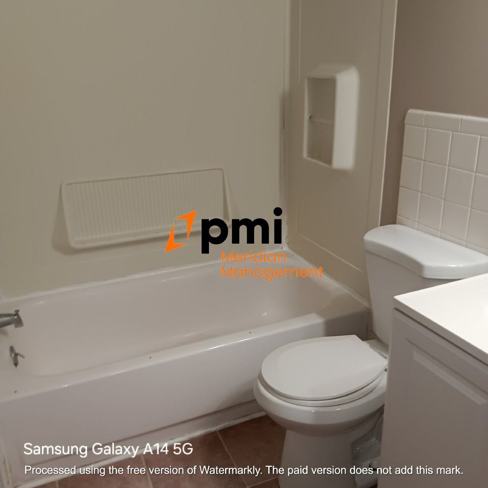 2218 N Edmondson Ave - Photo 6 of 11