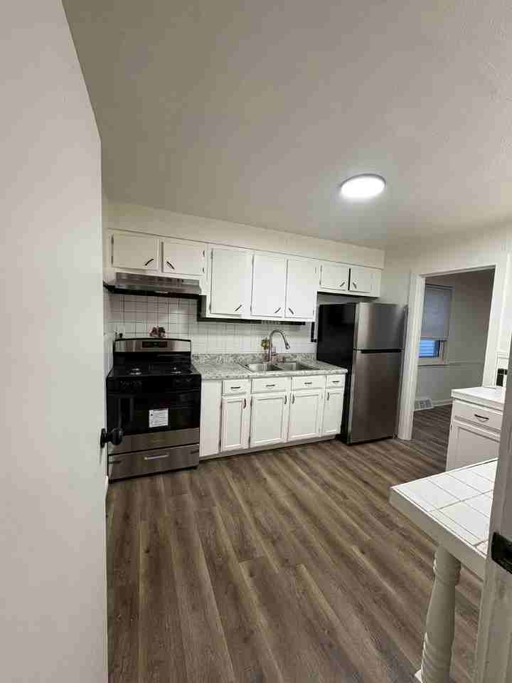 8307 Washington St - Photo 3 of 6