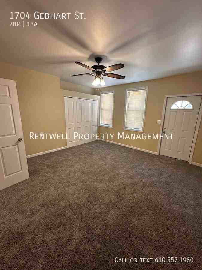 1704 Gebhart St - Photo 3 of 9